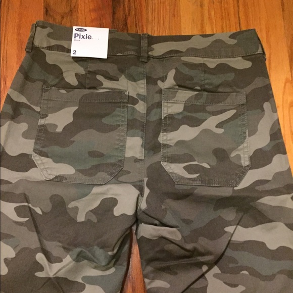 Jeans - Picture 3 of 3